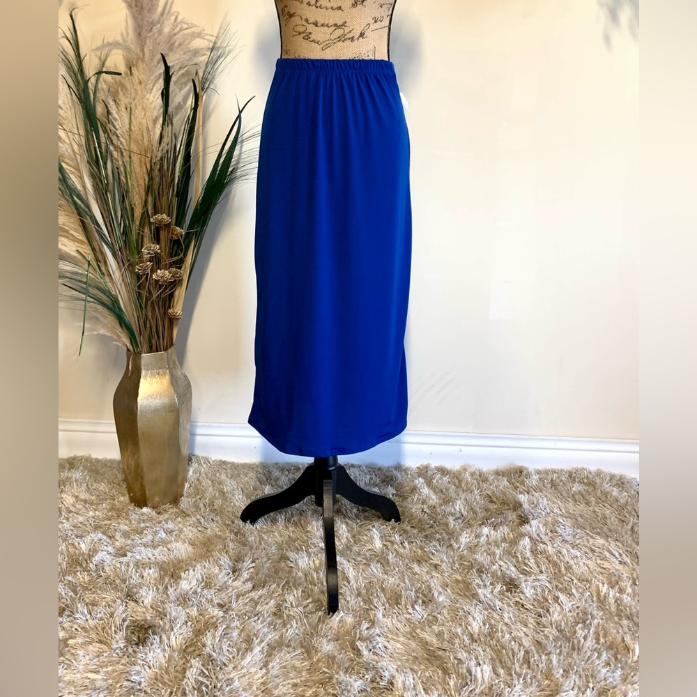 32 inch royal blue skirt